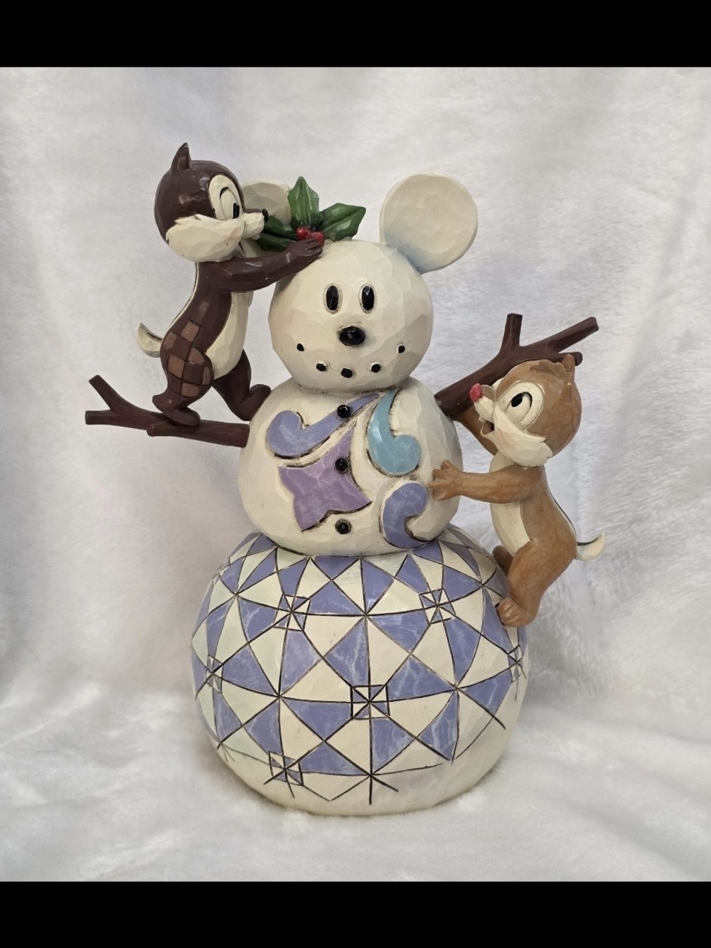 Jim Shore Disney Traditions Chip and Dale "Woodland Winter Wonderland" Figurine